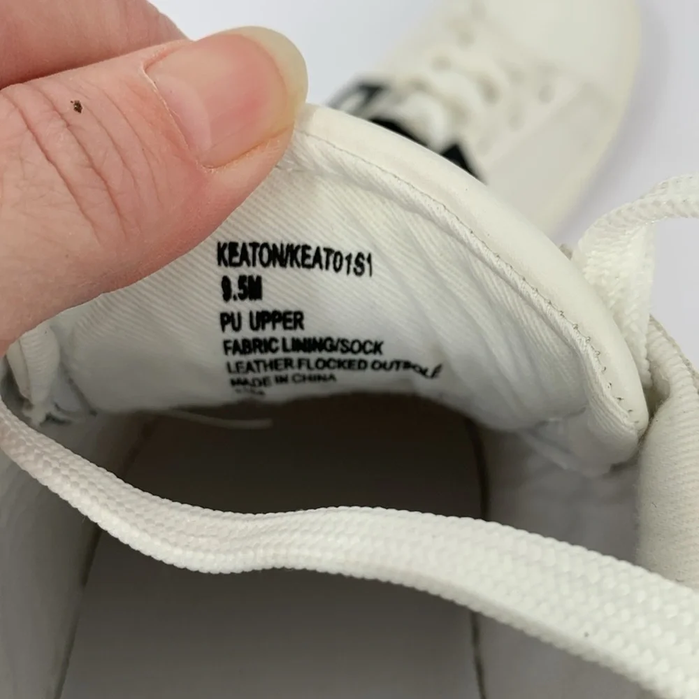 Steve Madden Keaton sneaker shoe white black preppy lace-up tie women 9.5